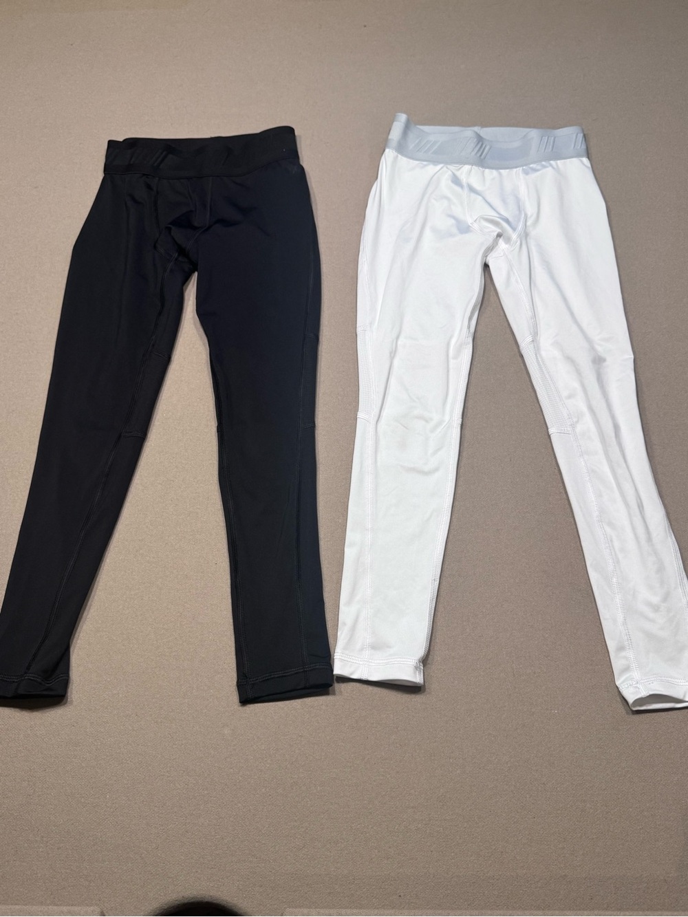 DSG Kids Compression Leggings - Black & White